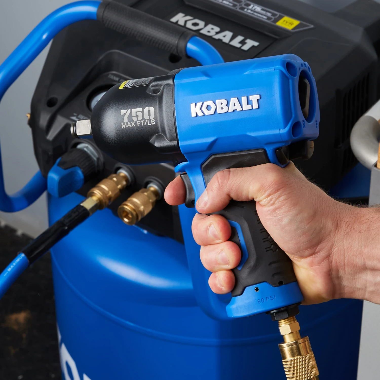 Kobalt 0.5-in 750-ft/lb Air Impact Wrench 6 Kobalt 0.5-in 750-ft/lb Air Impact Wrench - Image 6