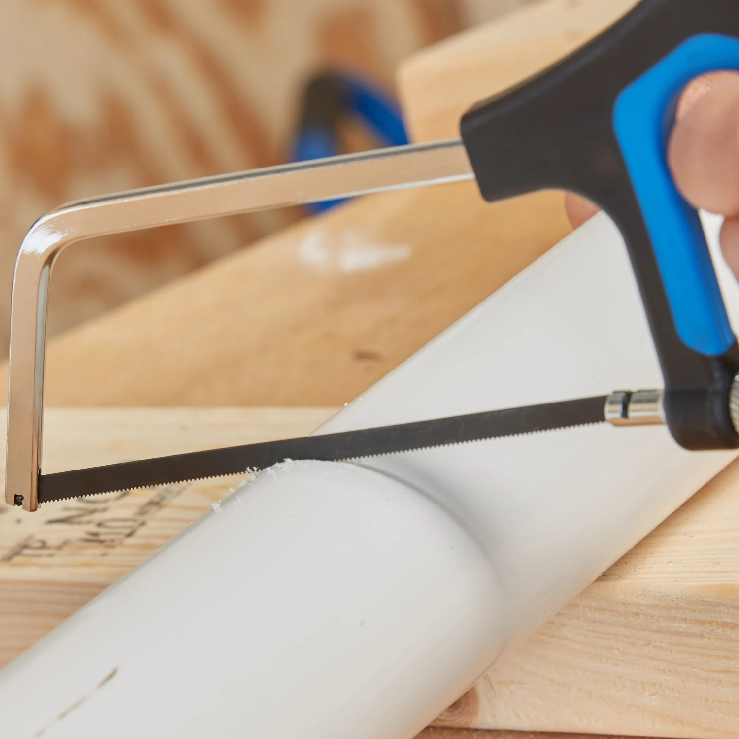 Kobalt 6-in Fine Finish Cut Hand Saw 4 Kobalt 6-in Fine Finish Cut Hand Saw - Image 4