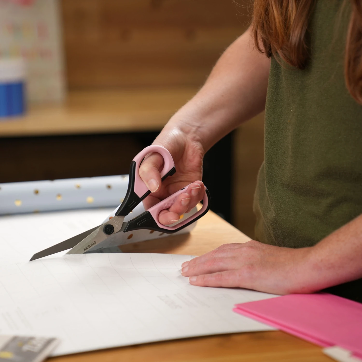 Kobalt 4.5-in Stainless Steel Non-slip Soft Grip Scissors 4 Kobalt 4.5-in Stainless Steel Non-slip Soft Grip Scissors - Image 4